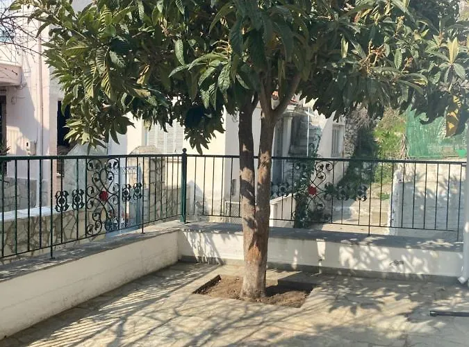 Small Garden Kawala